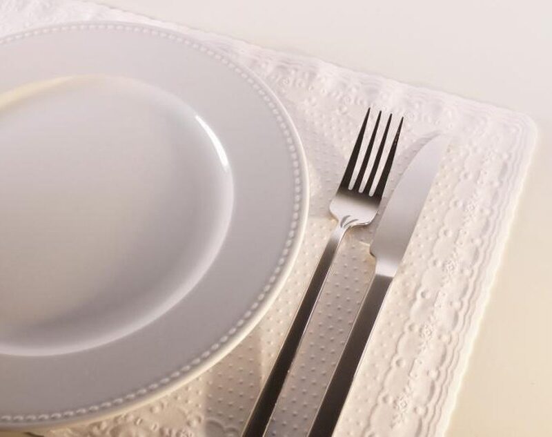 Jogo Americano/ Toalha Pois 32 x 47,8 cm